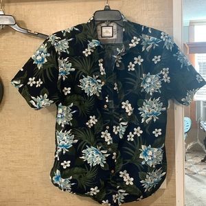 Denim and Flowers  size XL.